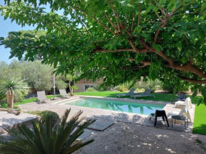 Villa Contemporaine à Sainte-Maxime, Piscine, Proche Plage, 8 Pers., 4 Étoiles - FR-1-768-36